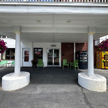 O'Sullivan'S Motel Lake George Eksteriør billede