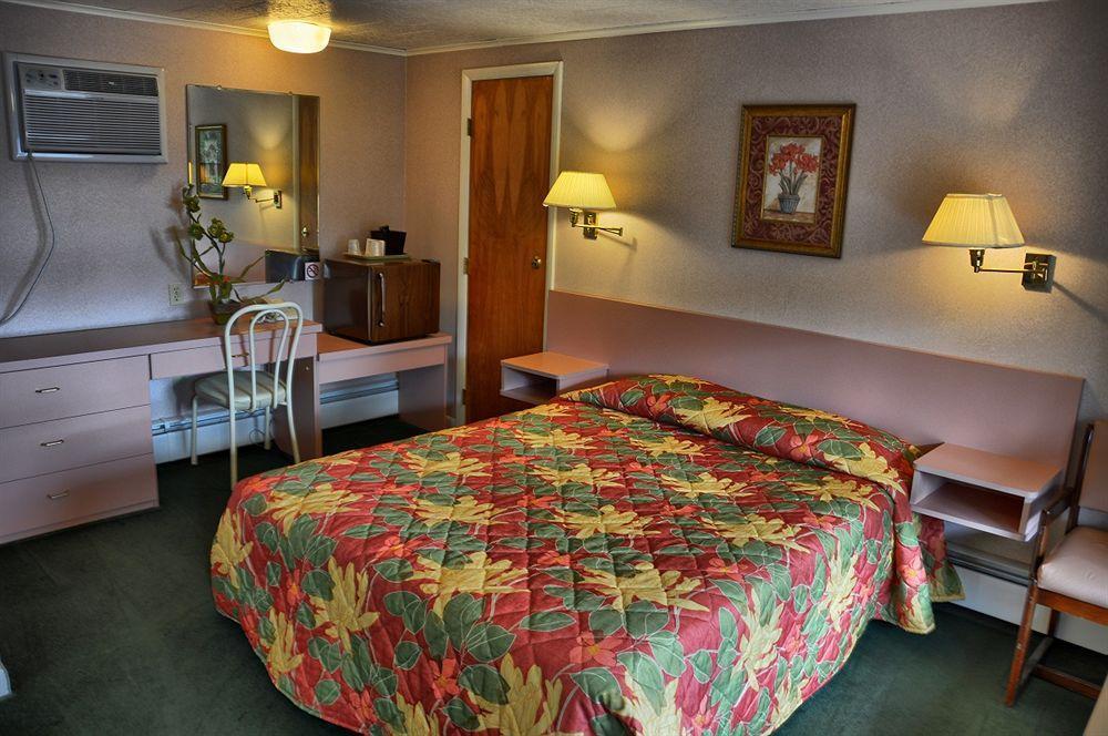 O'Sullivan'S Motel Lake George Eksteriør billede