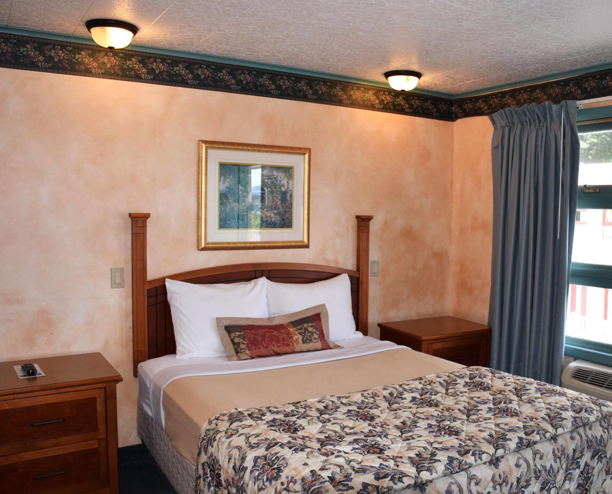 O'Sullivan'S Motel Lake George Eksteriør billede